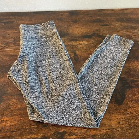 Grey lounge leggings - Picture 3 of 10